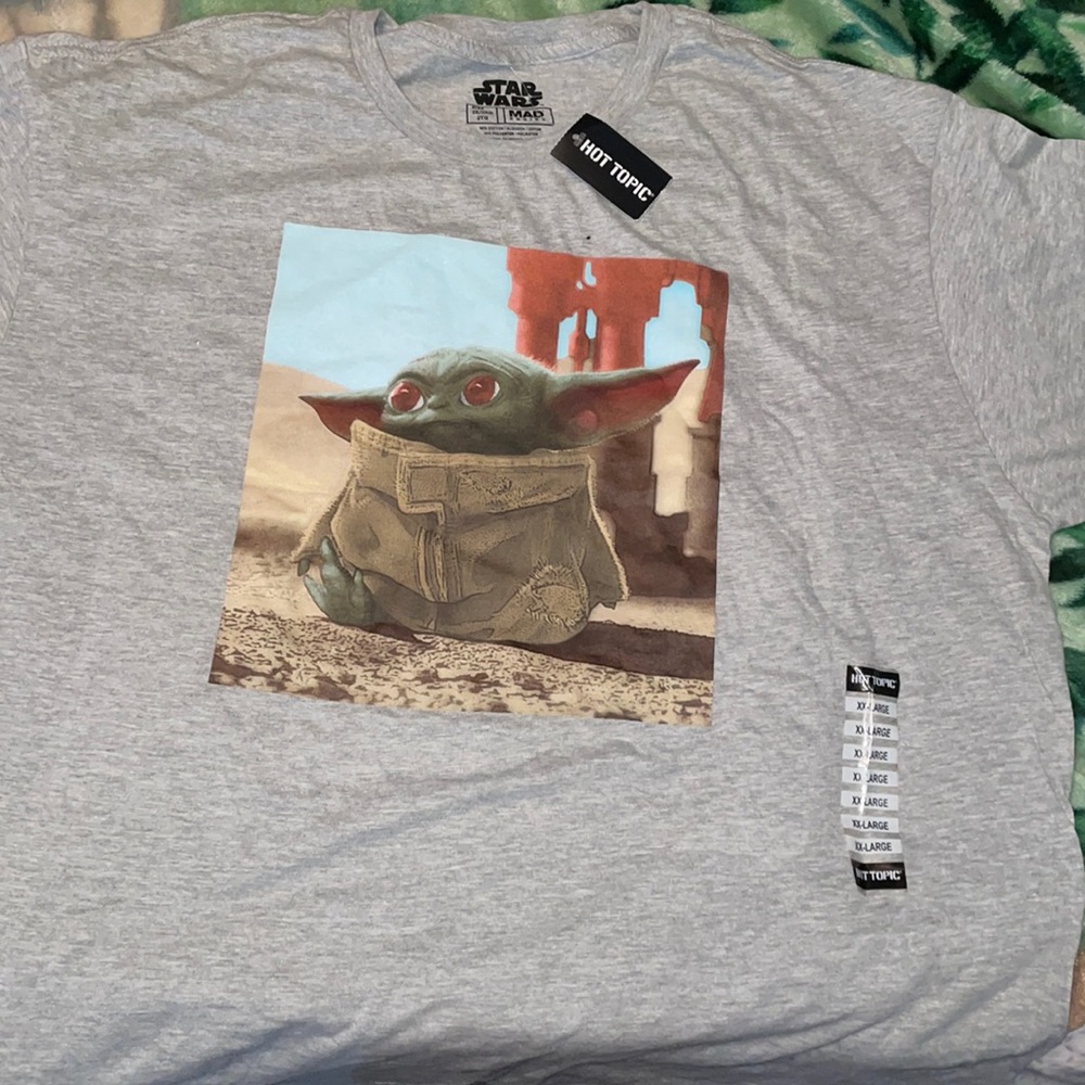 Baby yoda grey graphic t-shirt XXL